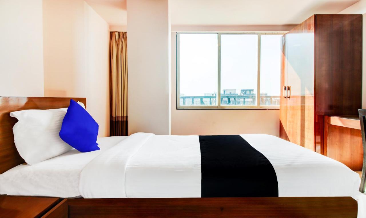 Hotel Imperial Residency Мумбаи Экстерьер фото