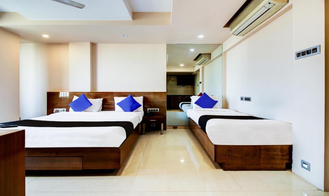 Hotel Imperial Residency Мумбаи Экстерьер фото