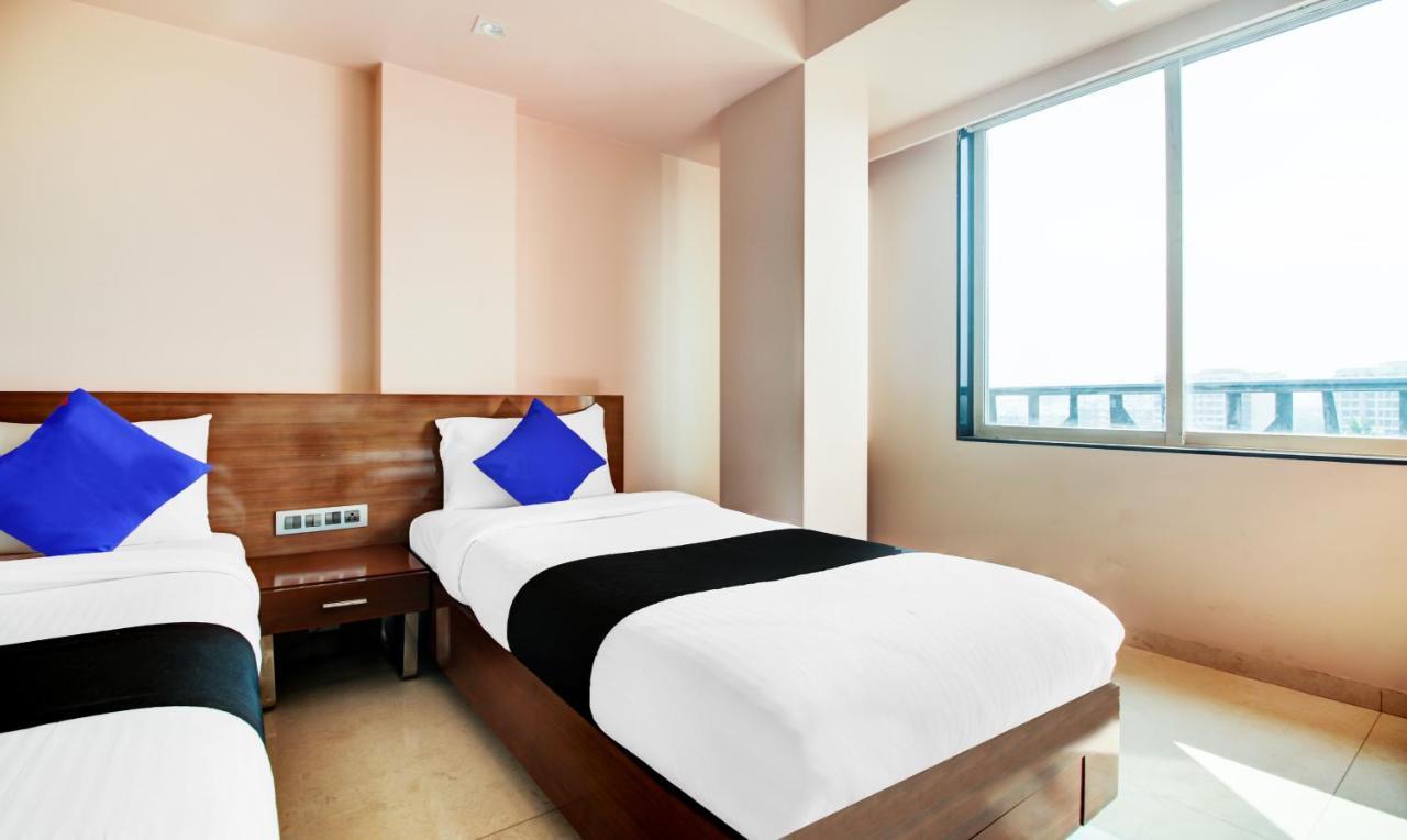 Hotel Imperial Residency Мумбаи Экстерьер фото